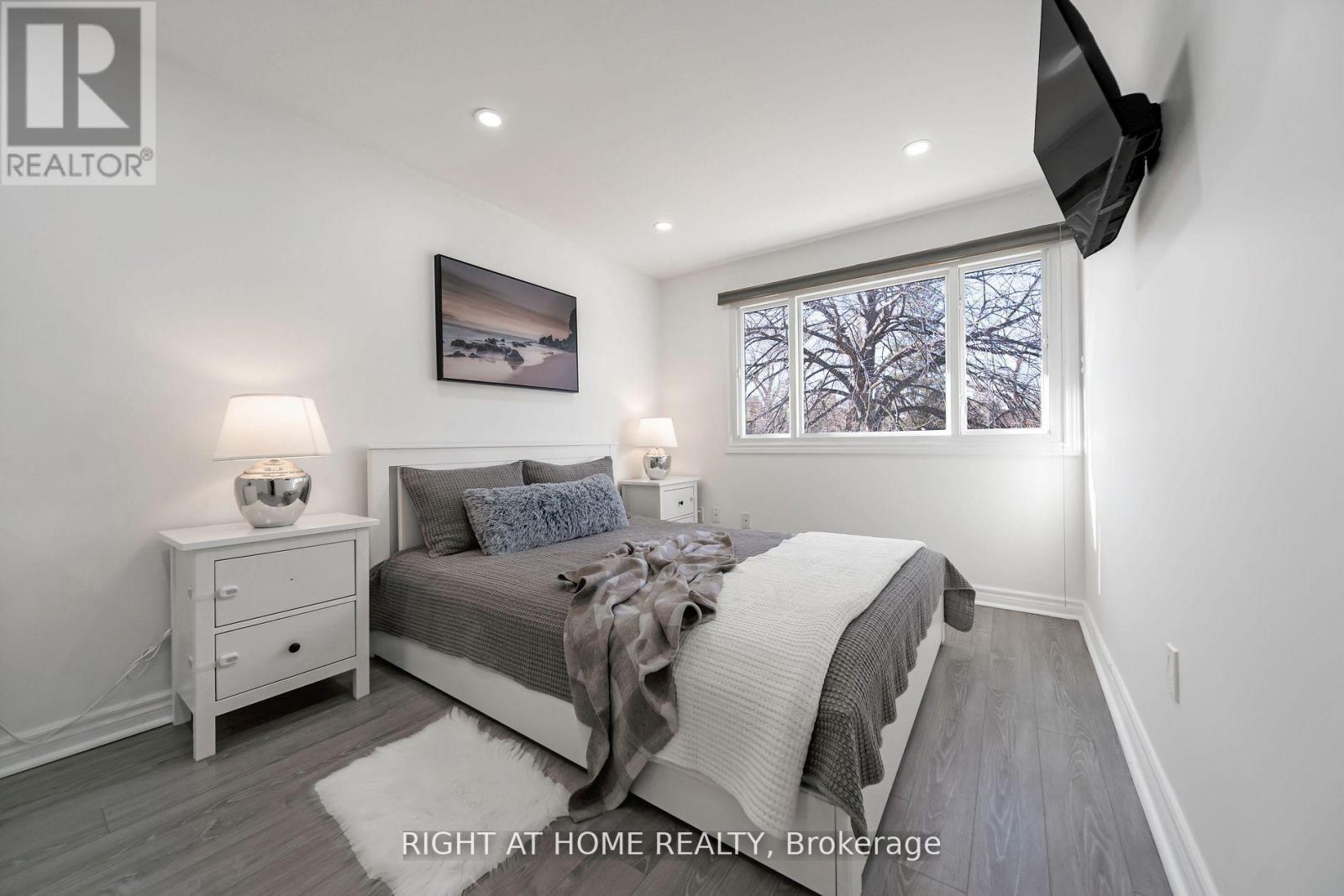 12 Lace Fern Way, Toronto, Ontario  M2J 4L9 - Photo 27 - C13652934