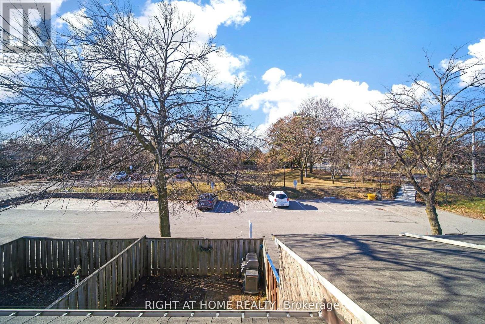 12 Lace Fern Way, Toronto, Ontario  M2J 4L9 - Photo 36 - C13652934
