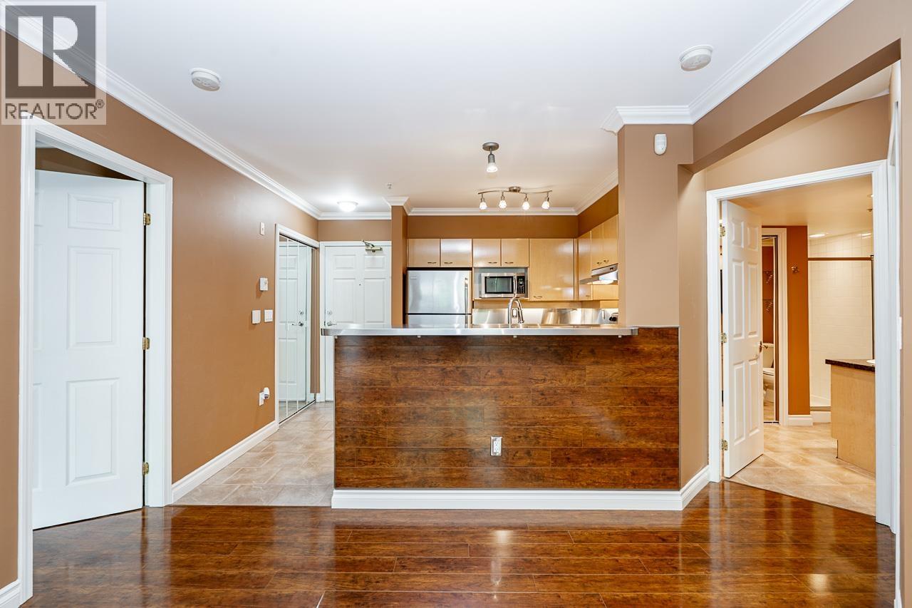 103 3625 Windcrest Drive, North Vancouver, British Columbia V7G 2S6 - Photo 9 - R3153802