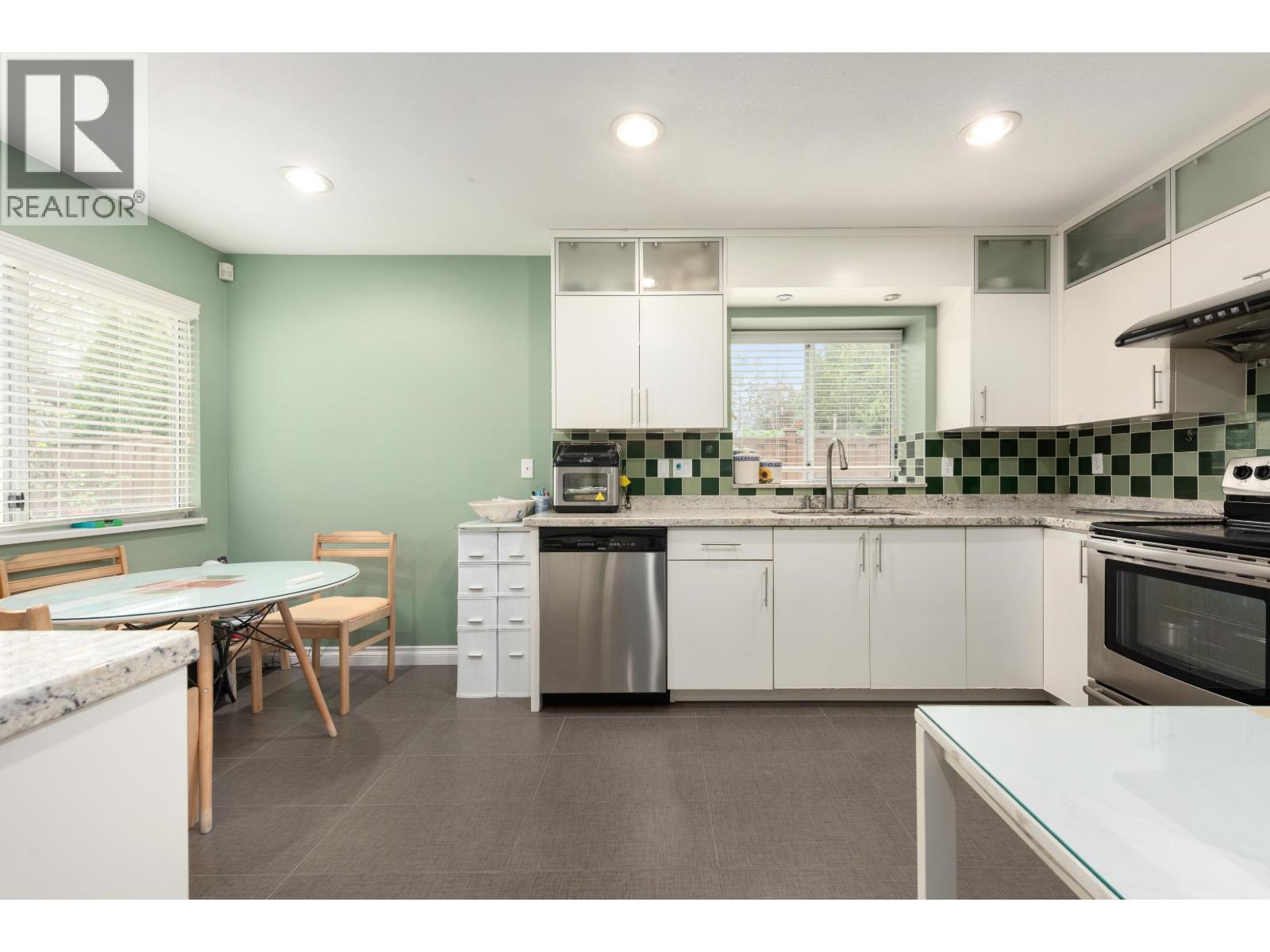 35 8051 Ash Street, Richmond, British Columbia  V6Y 3X6 - Photo 4 - R3153810
