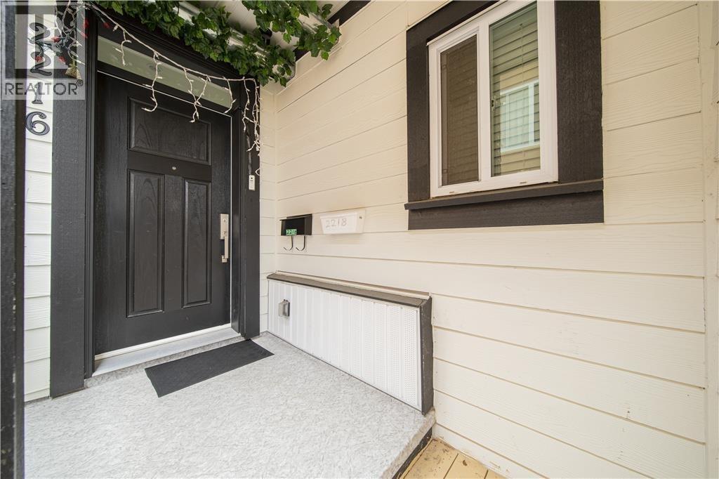 2216 Mannering Avenue, Vancouver, British Columbia  V5N 3C4 - Photo 7 - R3153825