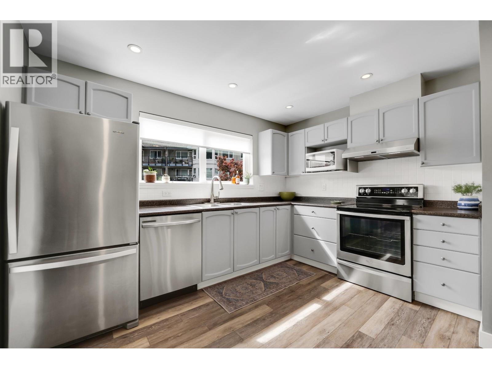 110 1468 Pemberton Avenue, Squamish, British Columbia  V8B 0K2 - Photo 6 - R3153833