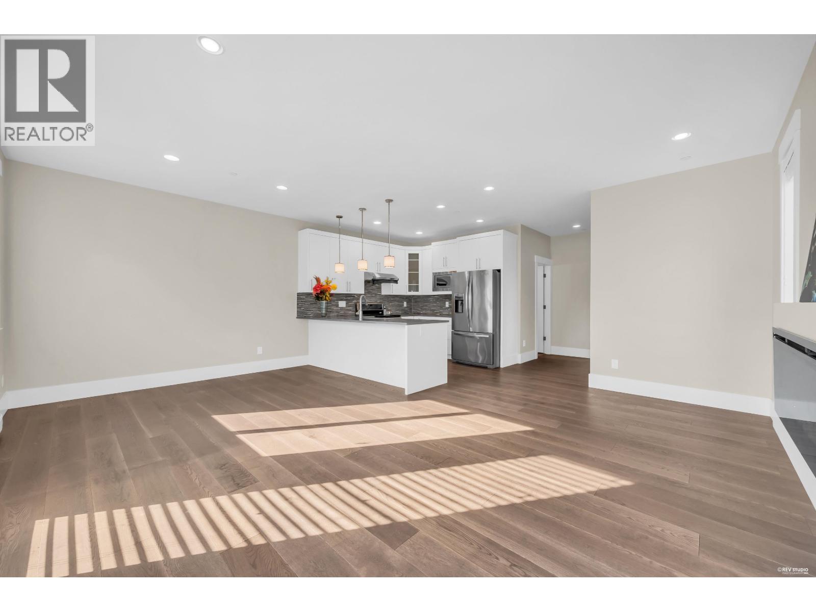 610 Thirteenth Street, New Westminster, British Columbia  V3M 4M2 - Photo 14 - R3153850