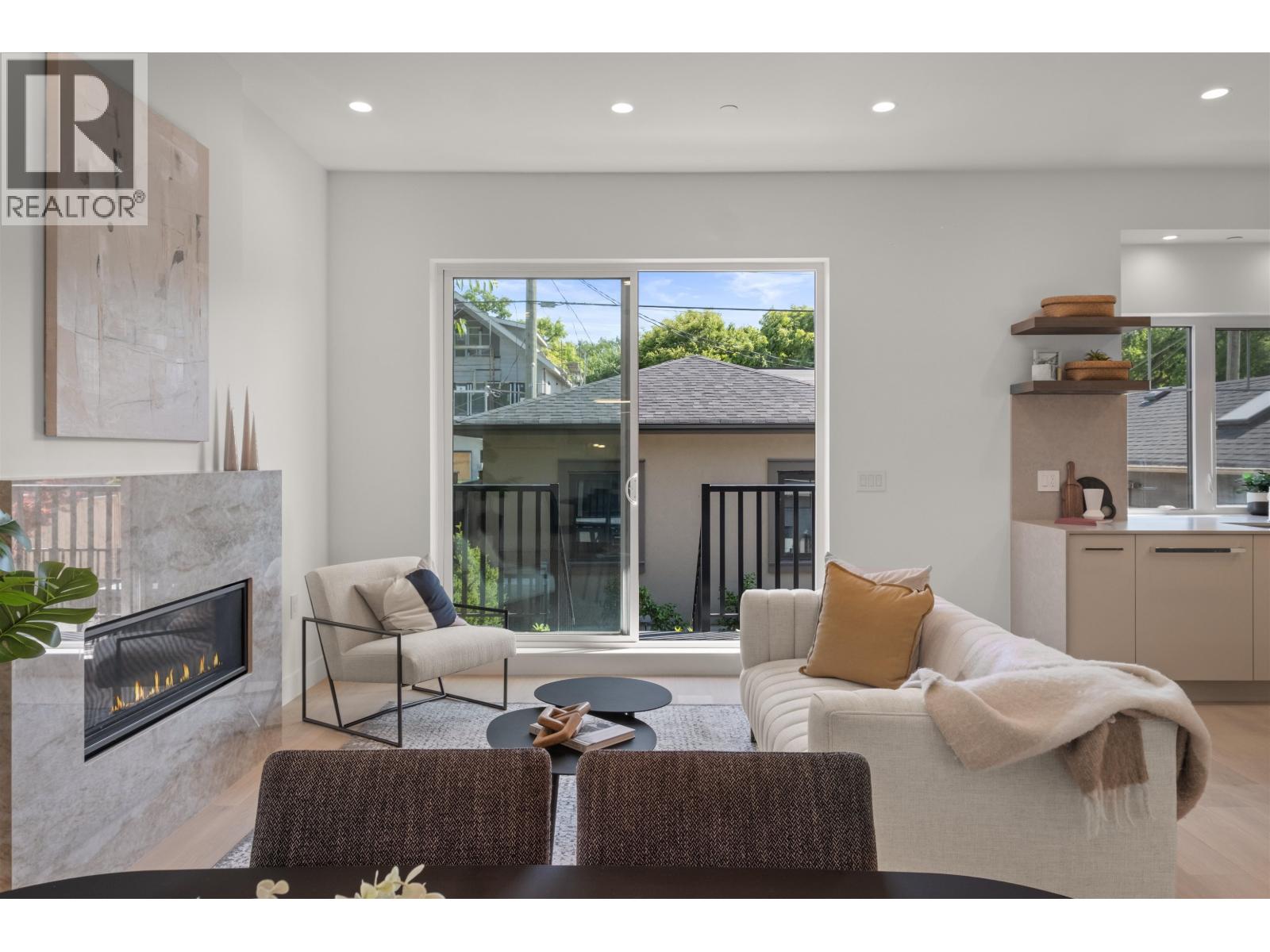 2236 E 5th Avenue, Vancouver, British Columbia  V5N 1M8 - Photo 1 - R3153882