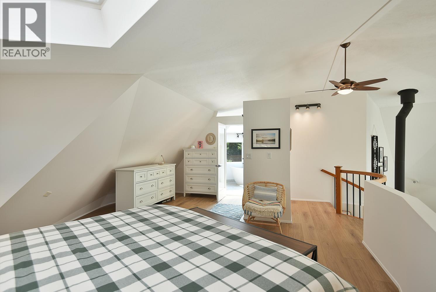 13031 Narrows Road, Madeira Park, British Columbia  V0N 2H1 - Photo 24 - R3153818
