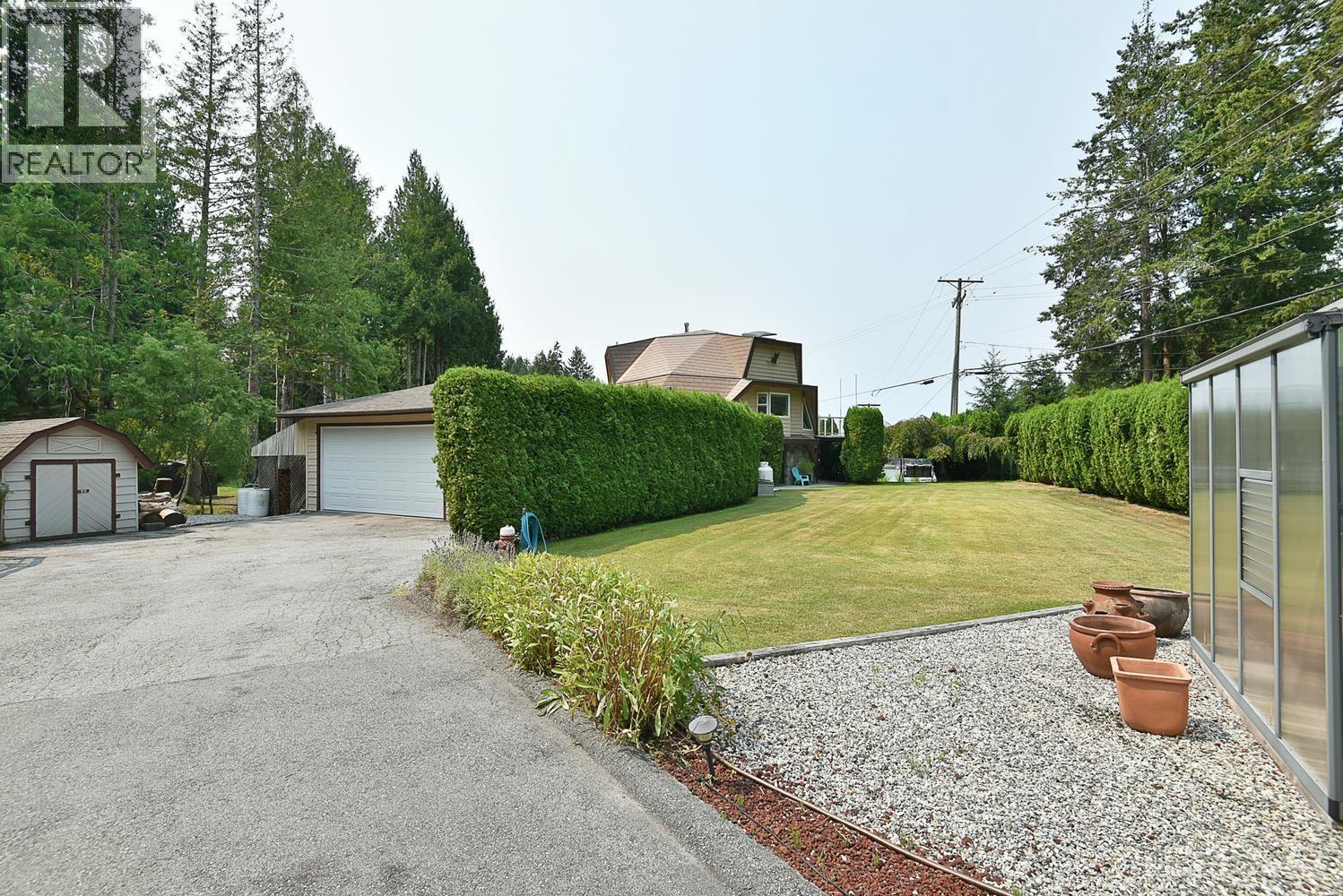 13031 Narrows Road, Madeira Park, British Columbia  V0N 2H1 - Photo 38 - R3153818