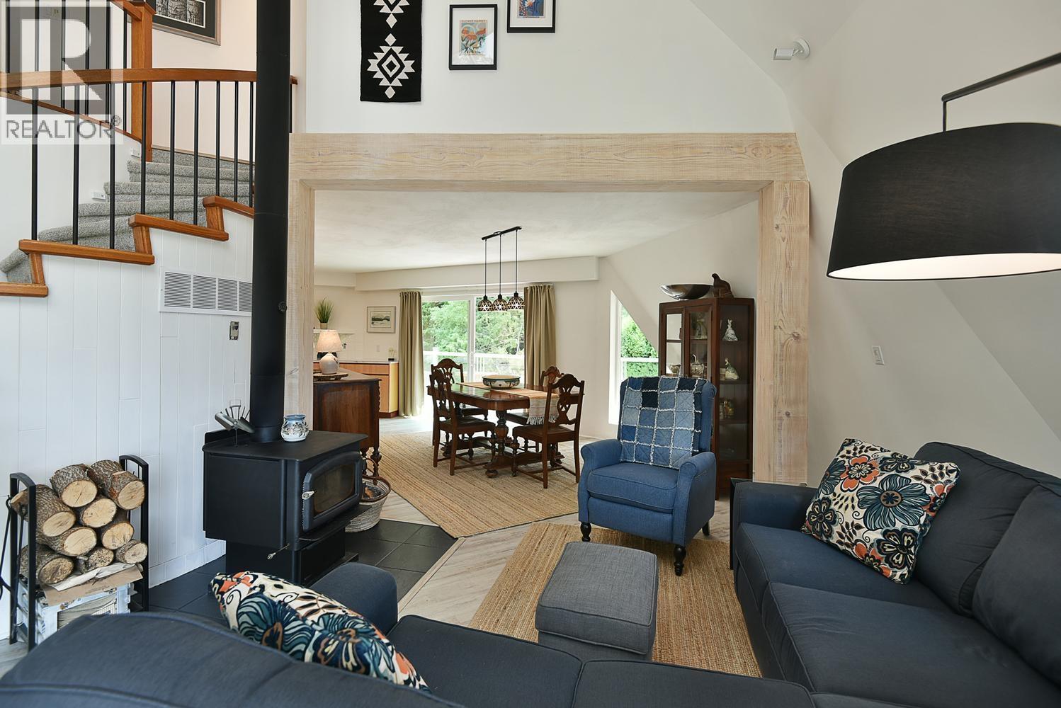 13031 Narrows Road, Madeira Park, British Columbia  V0N 2H1 - Photo 7 - R3153818