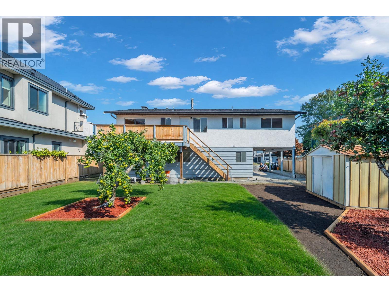 4951 Foxglove Crescent, Richmond, British Columbia  V7C 2K4 - Photo 3 - R3153821
