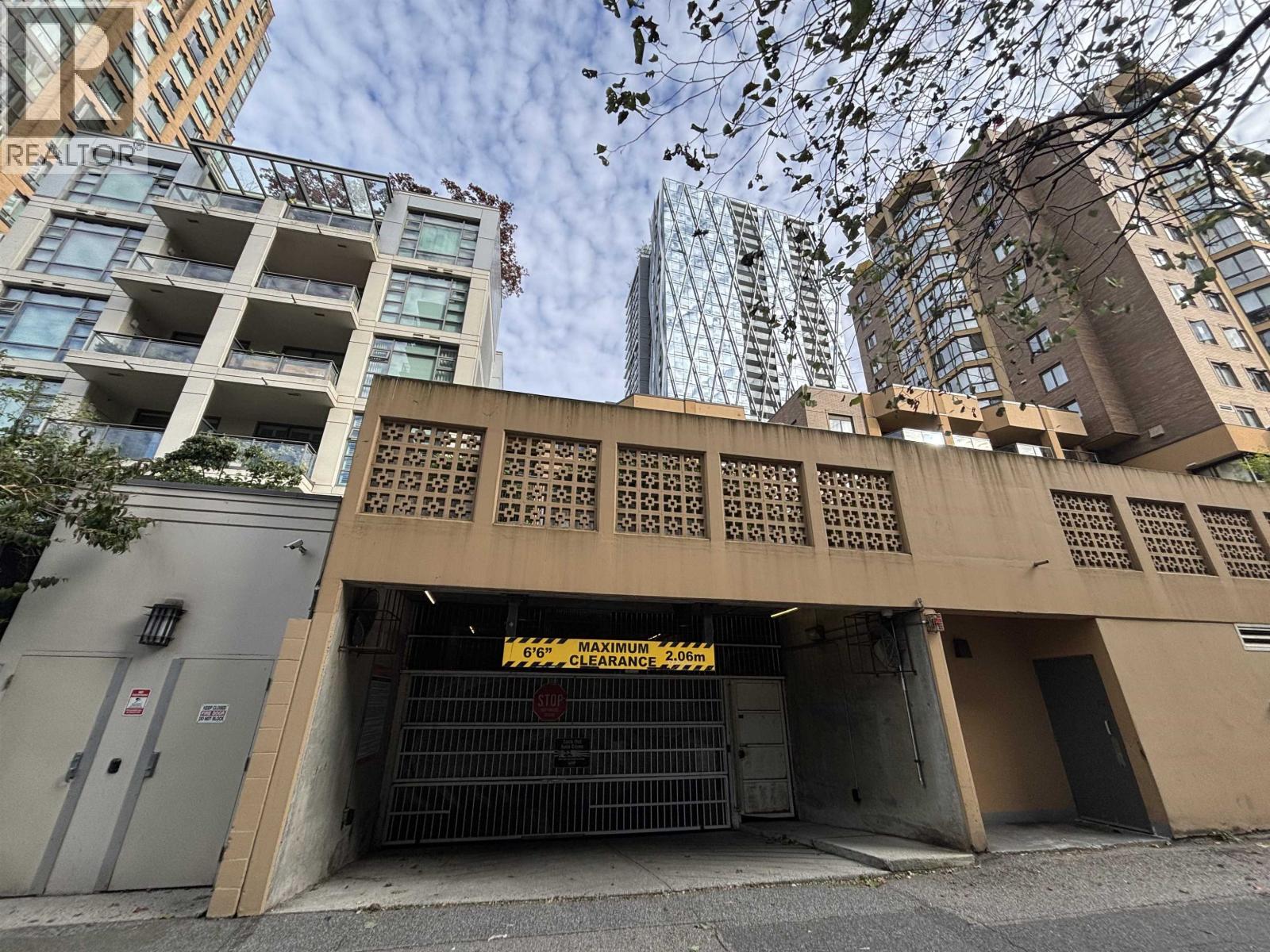 1128 Richards Street, Vancouver, British Columbia  V6B 3E6 - Photo 4 - C8081087