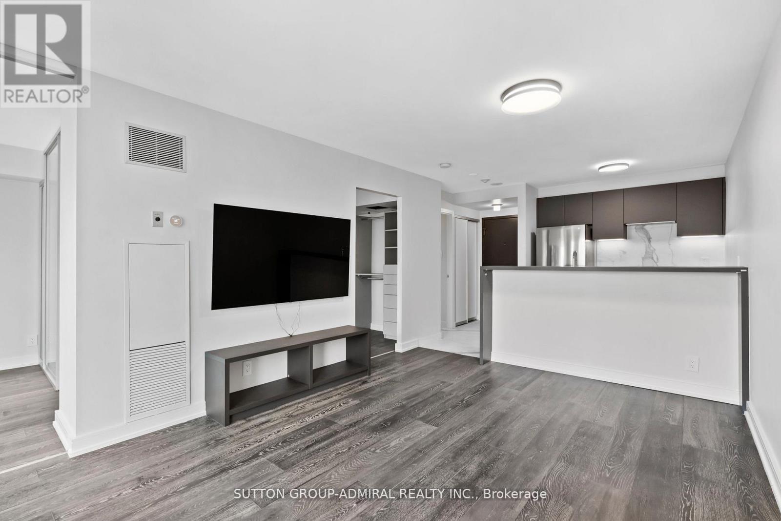 1910 - 10 Yonge Street, Toronto, Ontario  M5E 1R4 - Photo 11 - C13652972