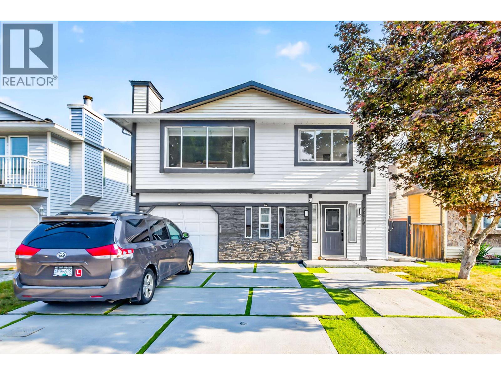 22419 125 AVENUE, Maple Ridge, British Columbia