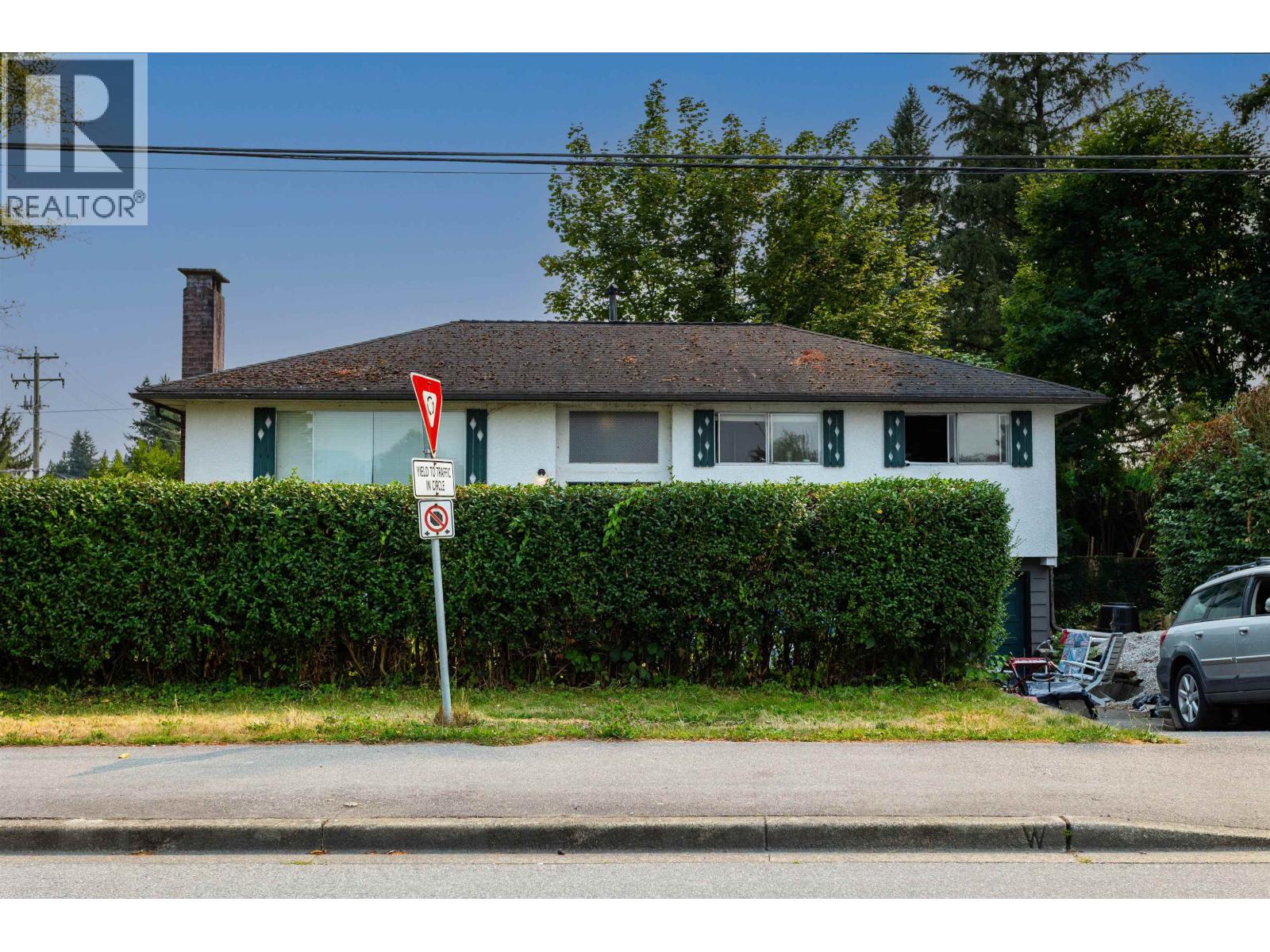 22026 122ND AVENUE, Maple Ridge, British Columbia