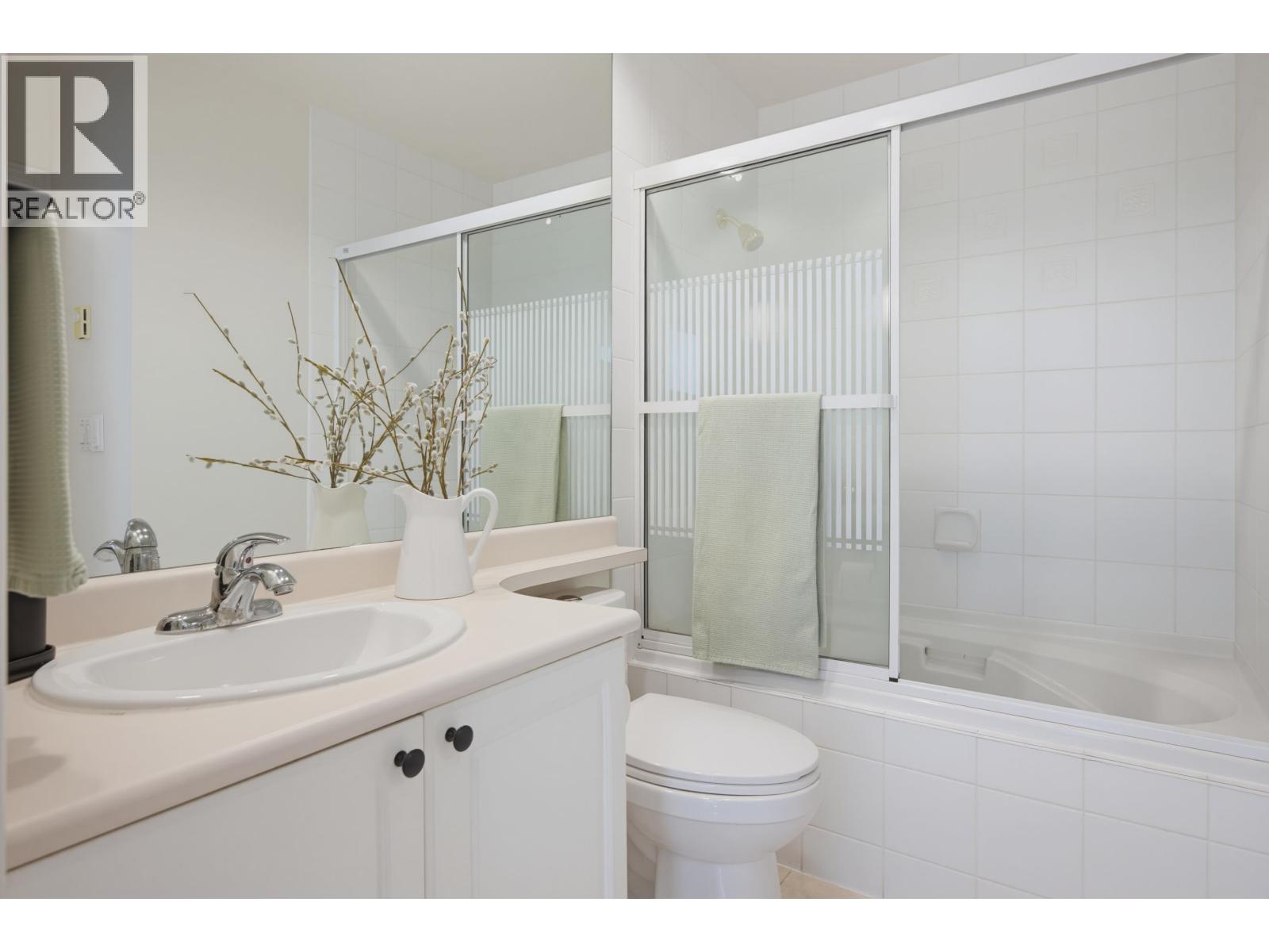 229 5735 Hampton Place, Vancouver, British Columbia  V6T 2G8 - Photo 19 - R3153547