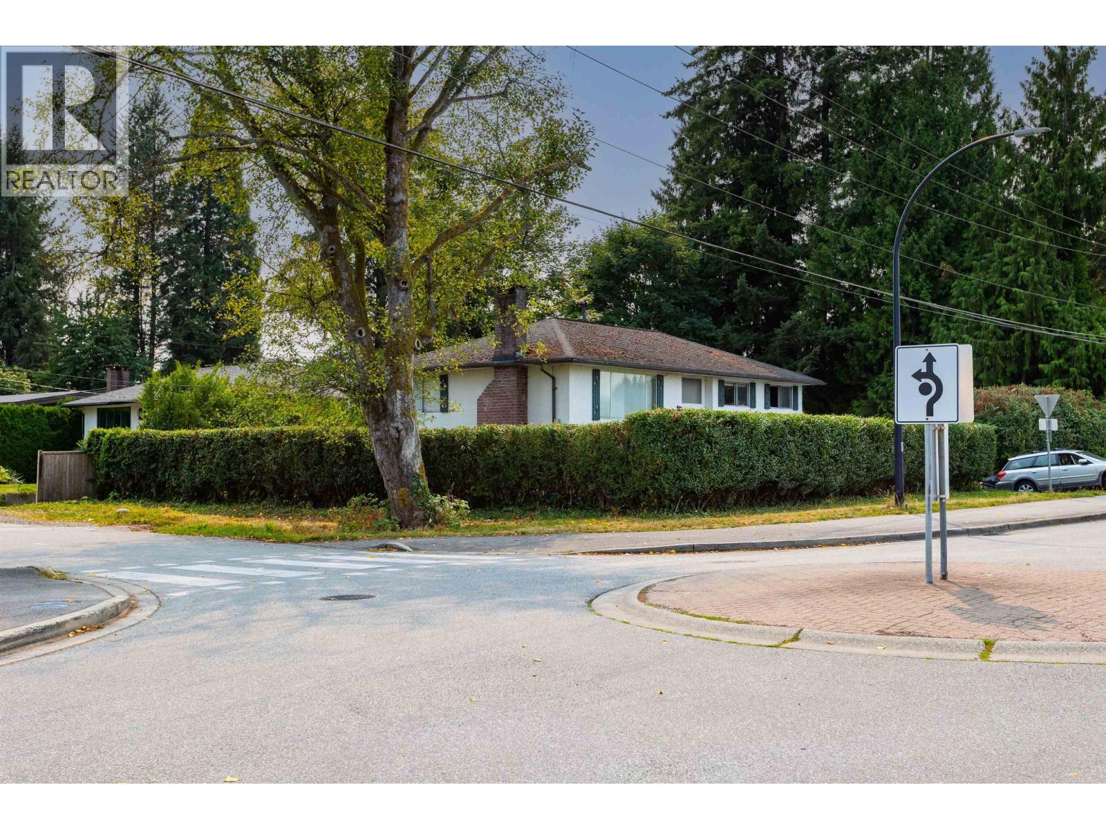 22026 122nd Avenue, Maple Ridge, British Columbia  V2X 3X3 - Photo 22 - R3153685