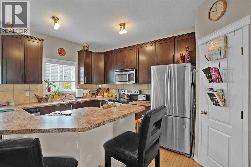 31 Walden Manor SE, Calgary, Alberta  T2X 0N1 - Photo 3 - A2332066