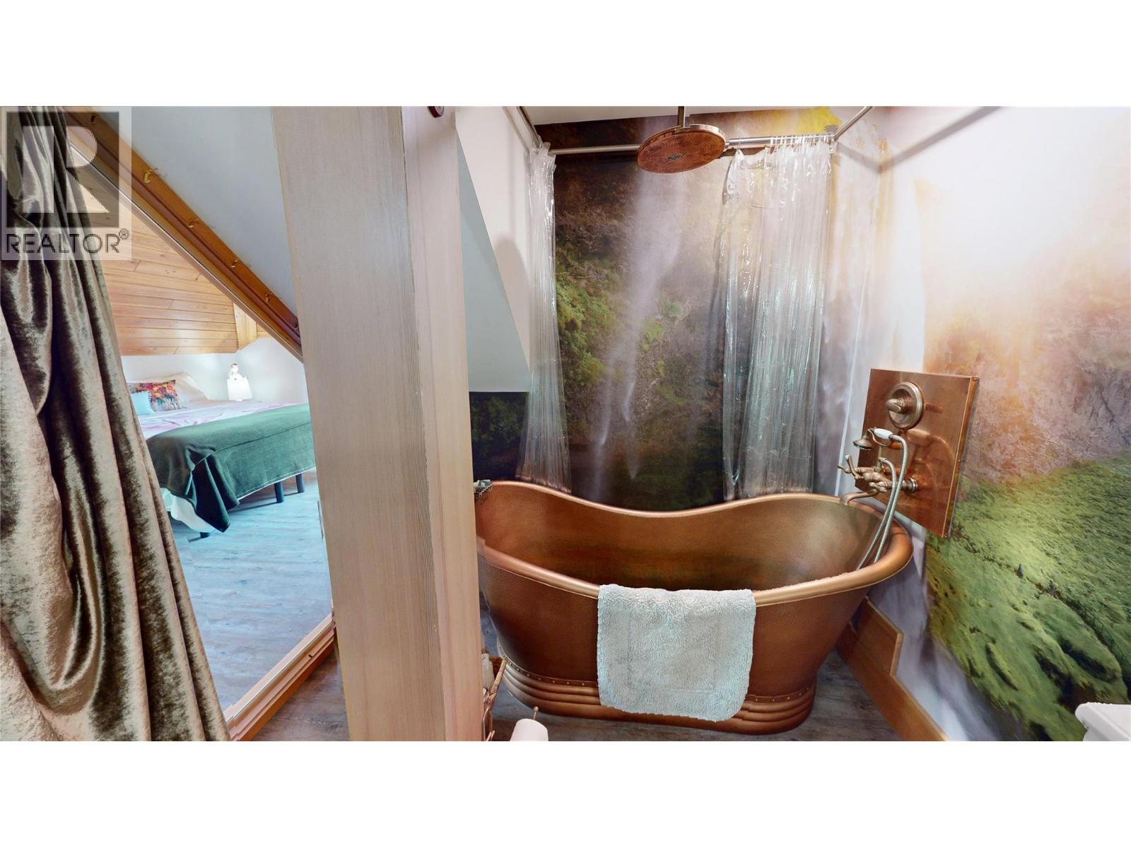 3934 Cokato Road, Fernie, British Columbia  V0B 1M4 - Photo 20 - 10396170