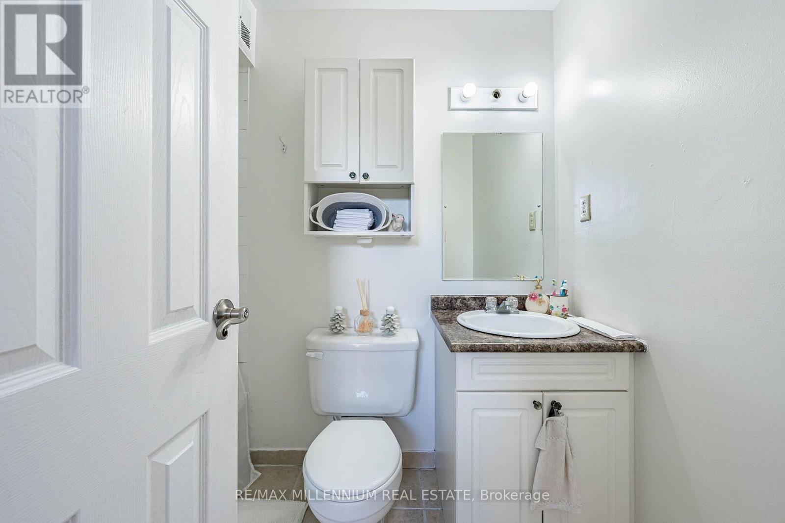 301 Milestone Crescent, Aurora, Ontario  L4G 3M2 - Photo 31 - N13652998