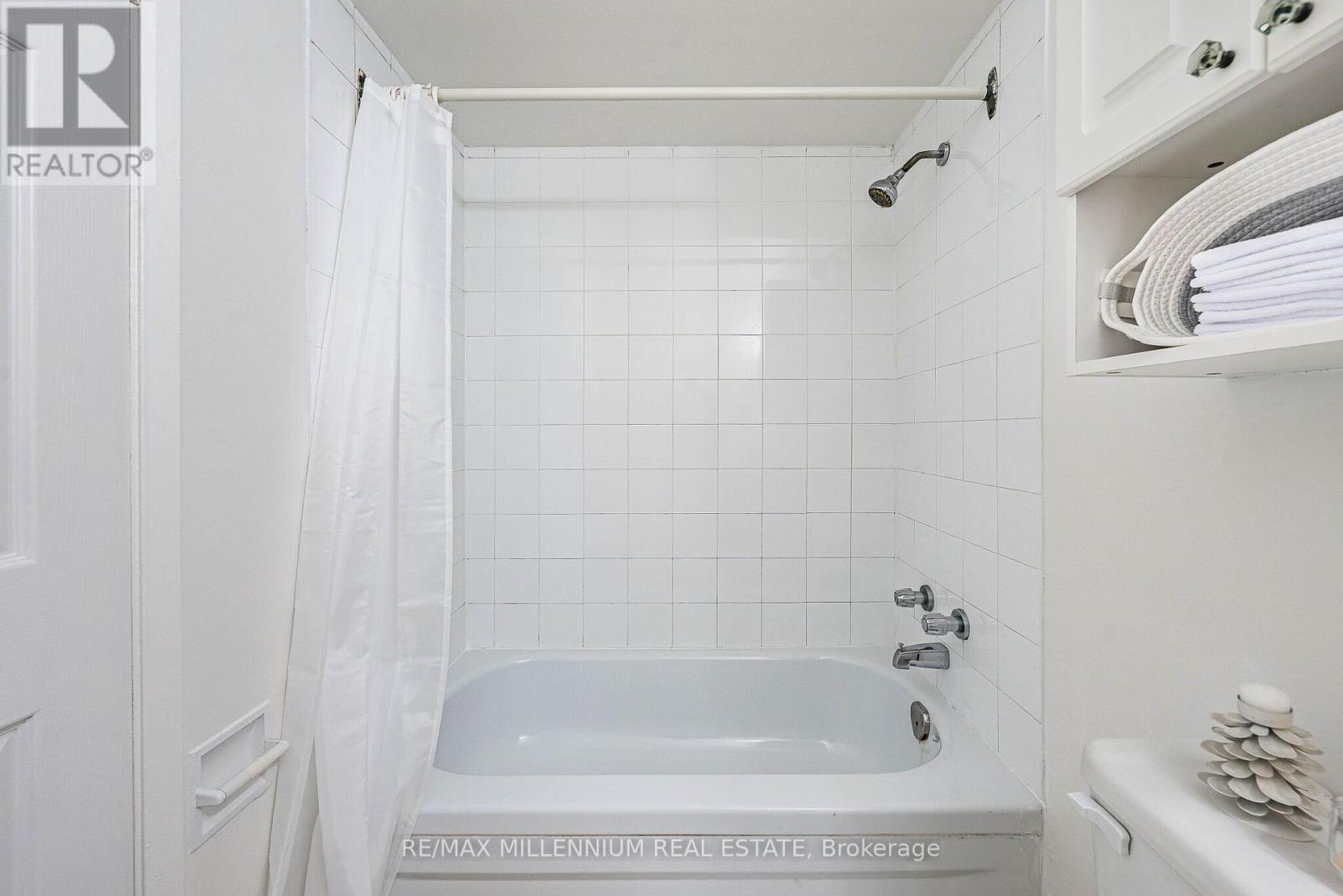 301 Milestone Crescent, Aurora, Ontario  L4G 3M2 - Photo 32 - N13652998