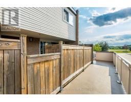 301 MILESTONE CRESCENT, Aurora, Ontario