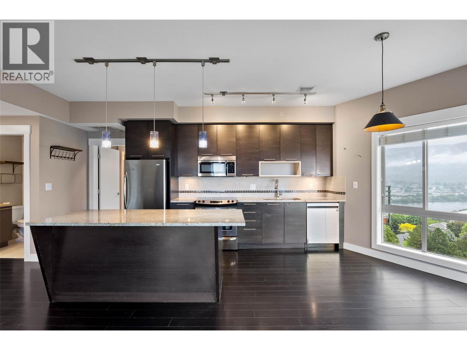 1030 Talasa Way Unit# 2404, Kamloops, British Columbia  V2H 0C3 - Photo 6 - 10387573