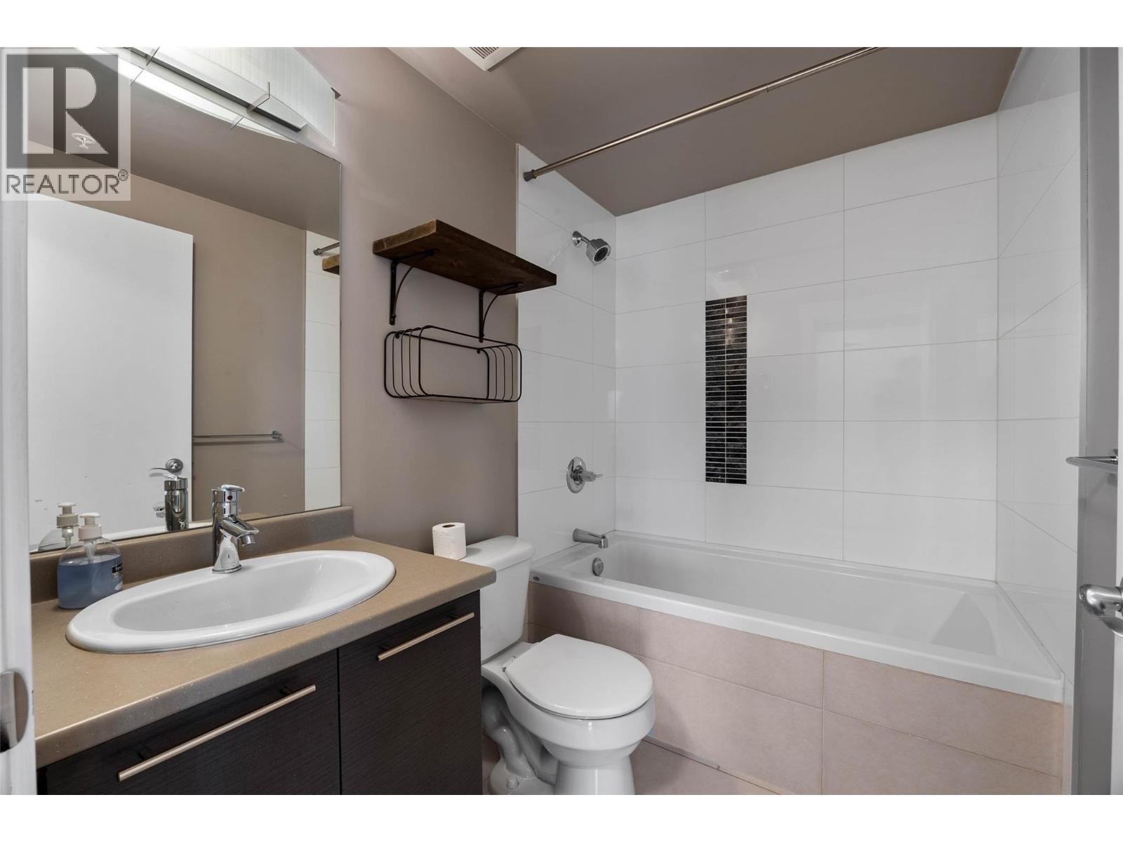 1030 Talasa Way Unit# 2404, Kamloops, British Columbia  V2H 0C3 - Photo 9 - 10387573