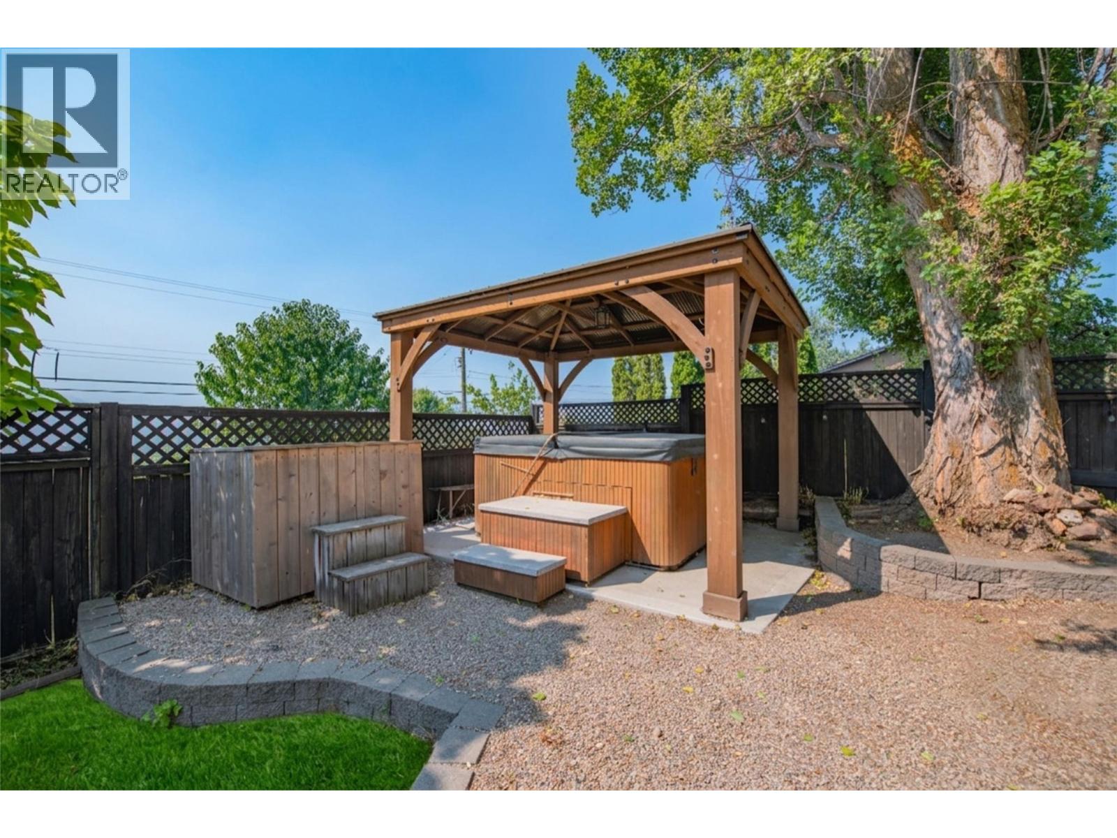 9211 6 Highway, Coldstream, British Columbia  V1B 3B5 - Photo 63 - 10396243