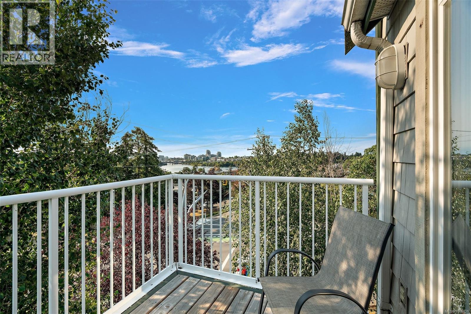 234 Gorge Rd E, Victoria, British Columbia  V9A 1L5 - Photo 23 - 1046431