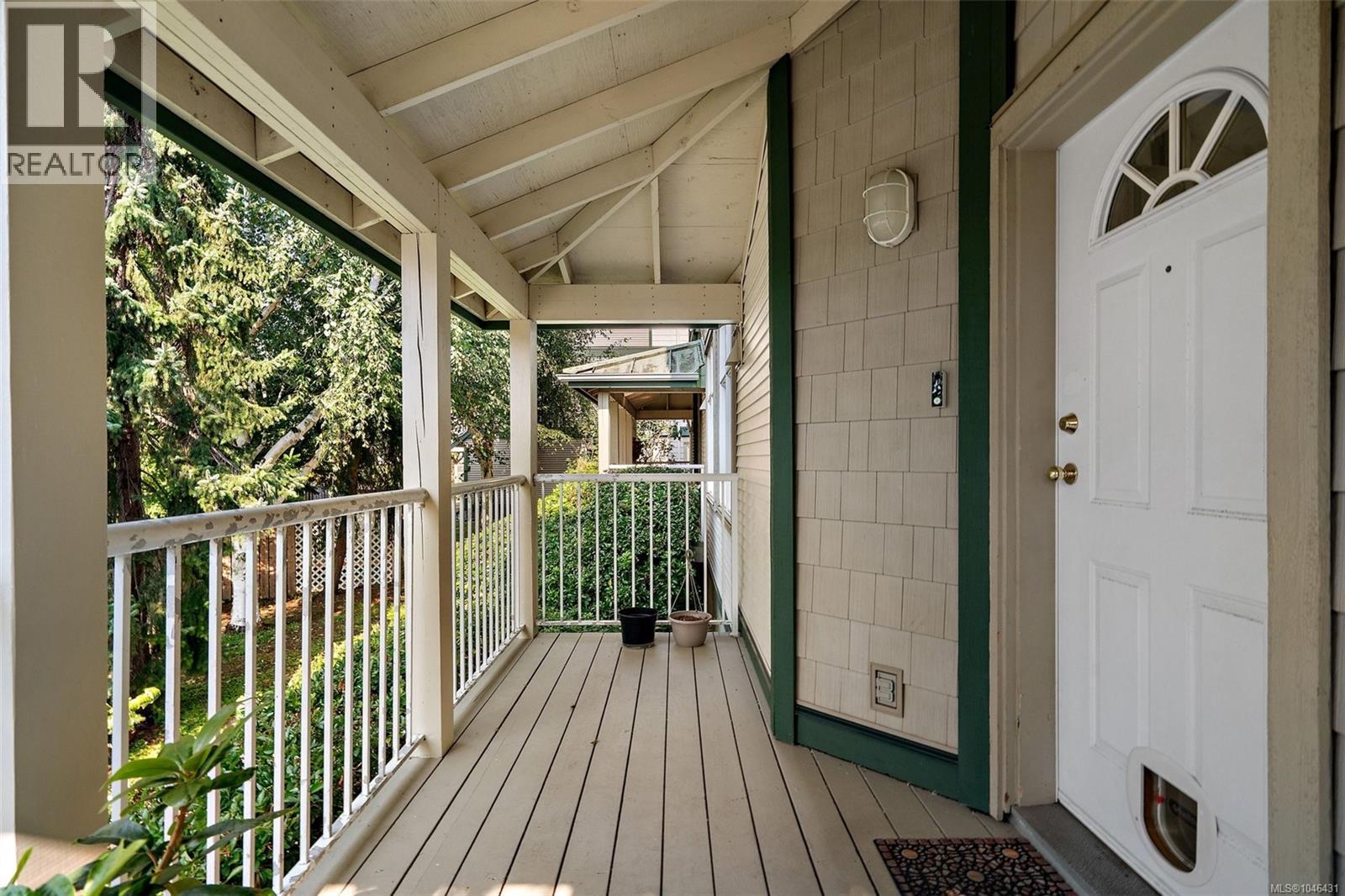 234 Gorge Rd E, Victoria, British Columbia  V9A 1L5 - Photo 3 - 1046431