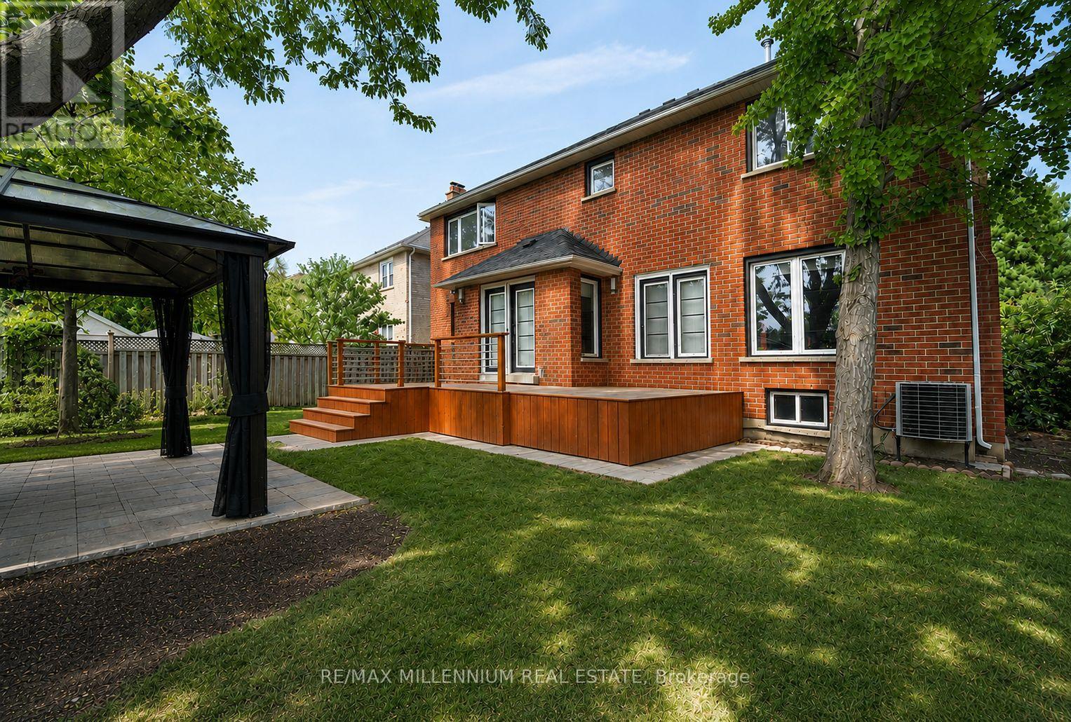 2776 Rosewood Lane, Oakville, Ontario  L6J 7M4 - Photo 3 - W13653002