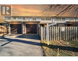 12 LACE FERN WAY, Toronto, Ontario