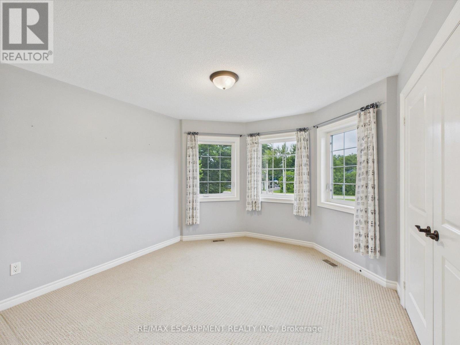 23 Spencer Street, Bracebridge, Ontario P1L 0B7 - Photo 28 - X13652970