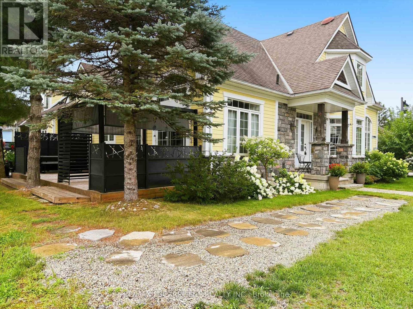 23 Spencer Street, Bracebridge, Ontario P1L 0B7 - Photo 3 - X13652970