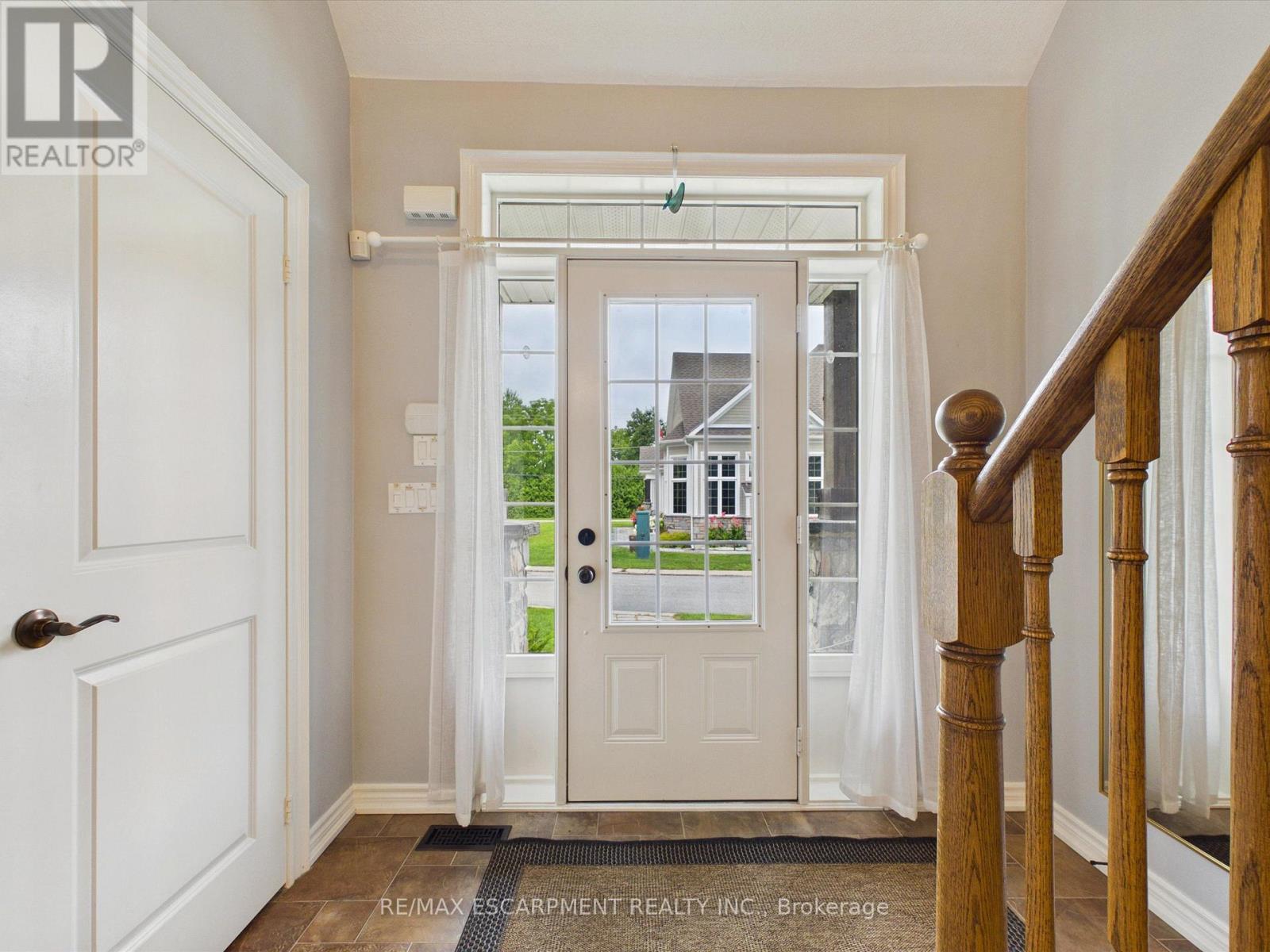 23 Spencer Street, Bracebridge, Ontario P1L 0B7 - Photo 5 - X13652970