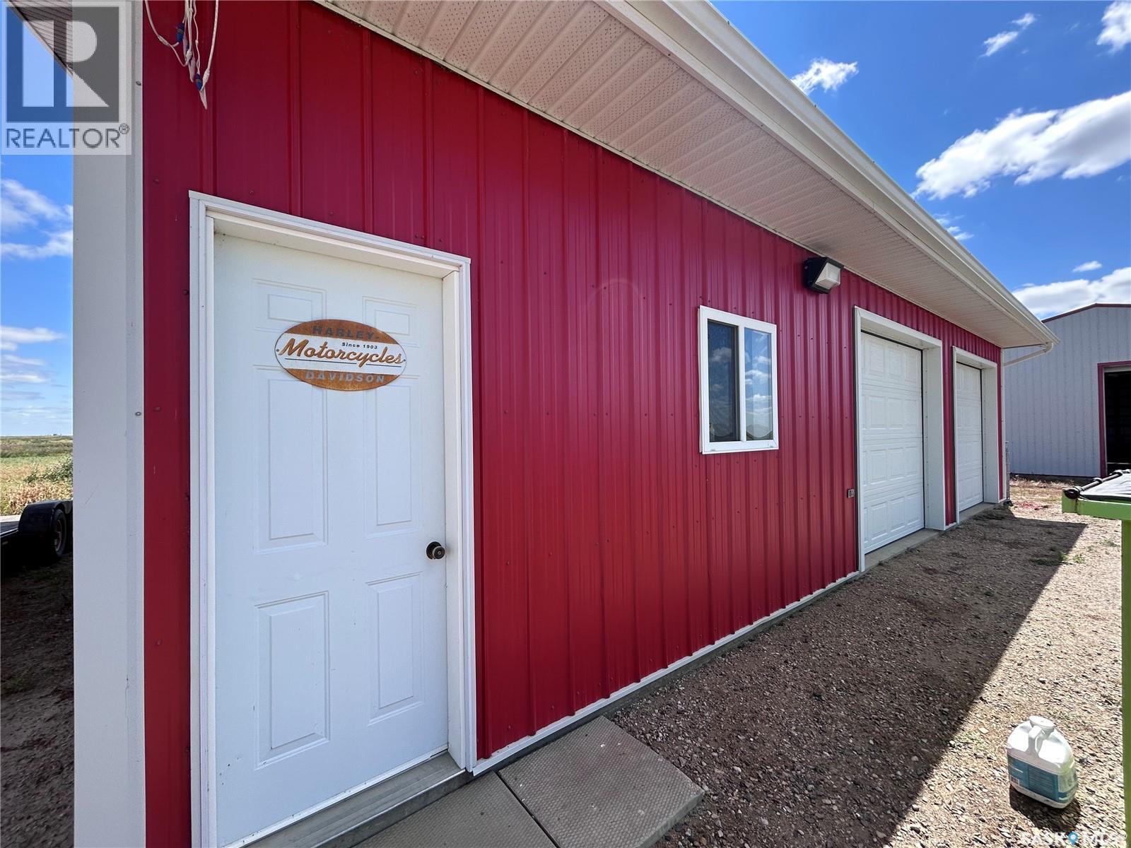 Dew Acreage, Estevan Rm No. 5, Saskatchewan  S4A 2K9 - Photo 48 - SK044985