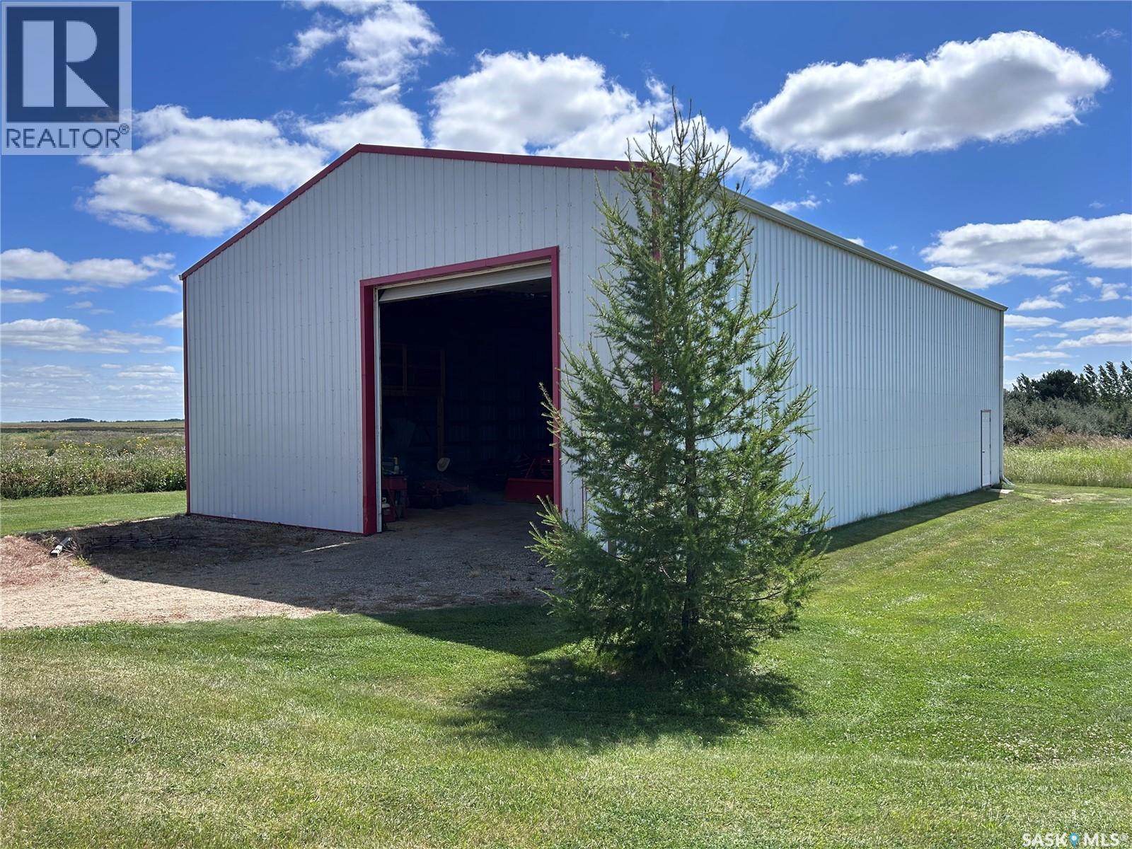 Dew Acreage, Estevan Rm No. 5, Saskatchewan  S4A 2K9 - Photo 51 - SK044985