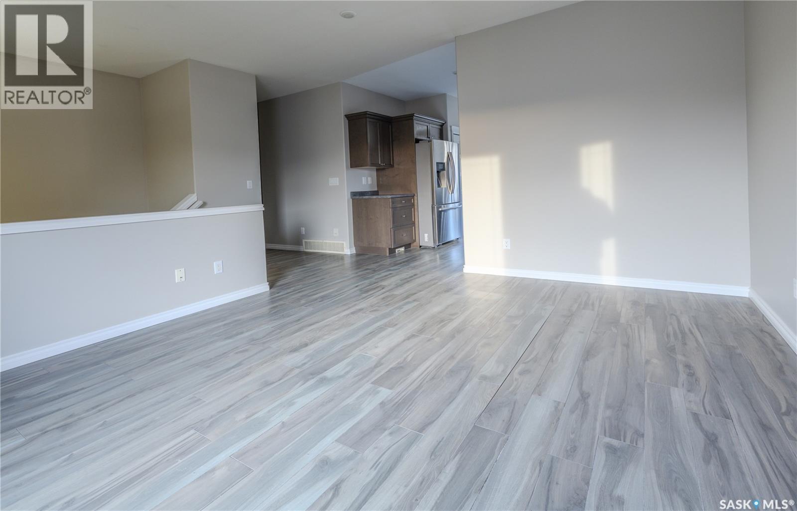 254 Macinnes Street, Saskatoon, Saskatchewan  S7T 0T2 - Photo 4 - SK044973