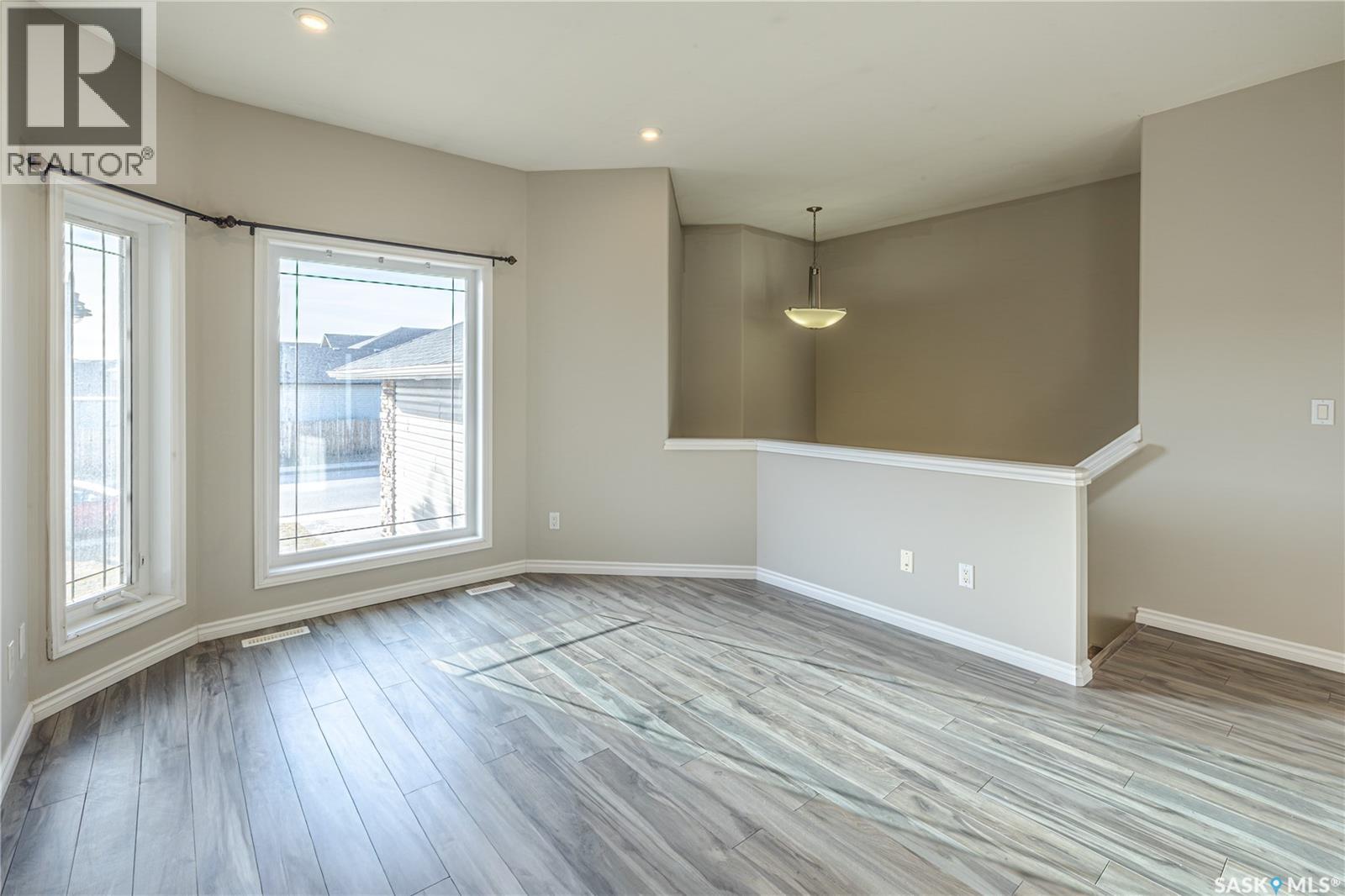 254 Macinnes Street, Saskatoon, Saskatchewan  S7T 0T2 - Photo 6 - SK044973