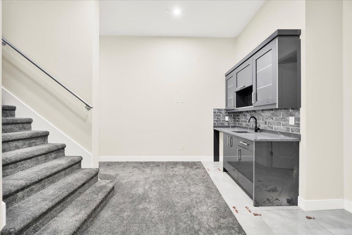 33958 Parr Avenue, Mission, British Columbia  V2V 6B2 - Photo 32 - R3153648
