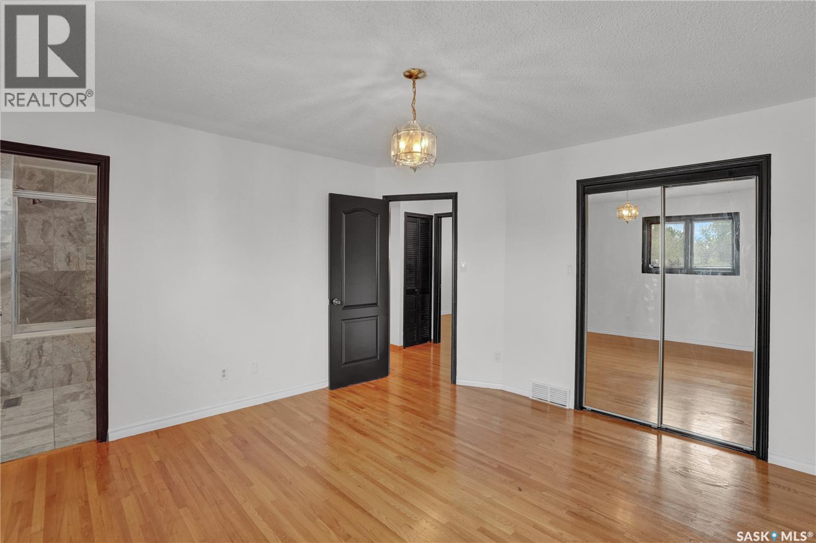302 Doiron Road N, Regina, Saskatchewan  S4Y 1G1 - Photo 18 - SK044933