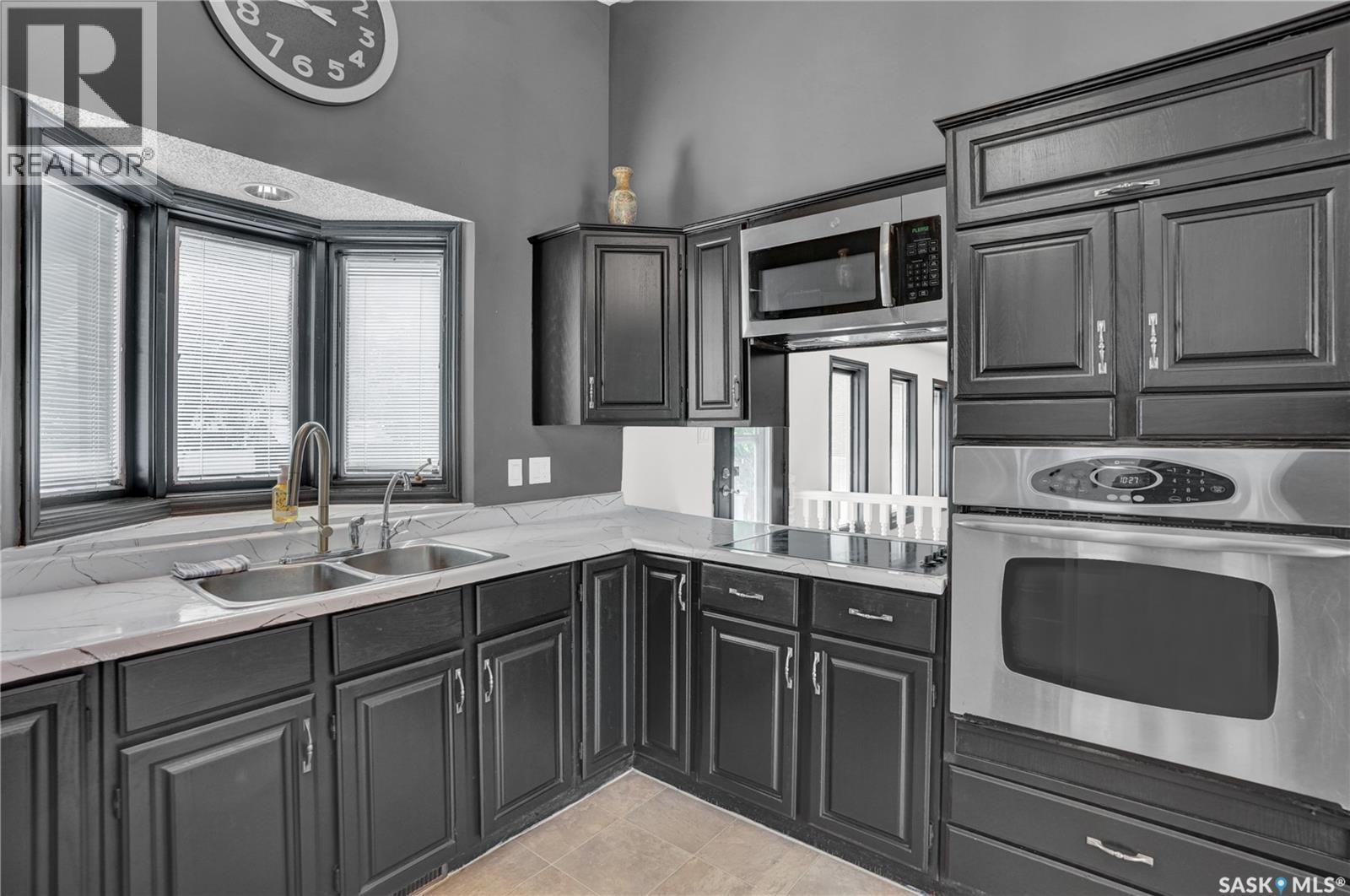 302 Doiron Road N, Regina, Saskatchewan  S4Y 1G1 - Photo 9 - SK044933