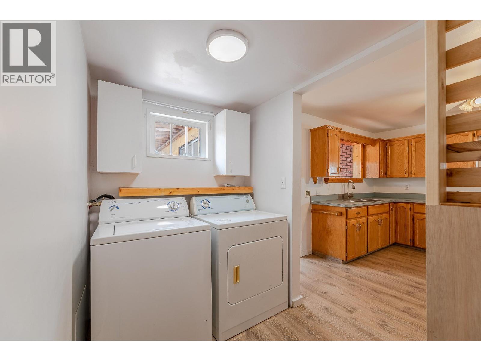 553 Papineau Street, Penticton, British Columbia  V2A 4X6 - Photo 14 - 10397219