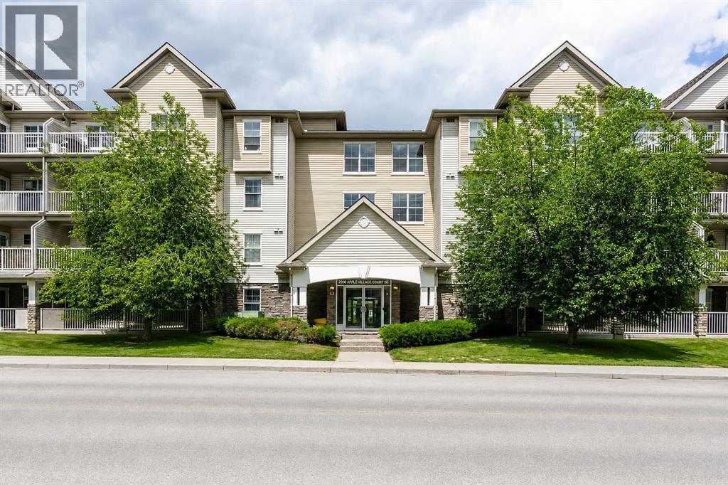 210, 2000 Applevillage Court Se, Calgary, Alberta T2A 7Z4 - Photo 4 - A2329799