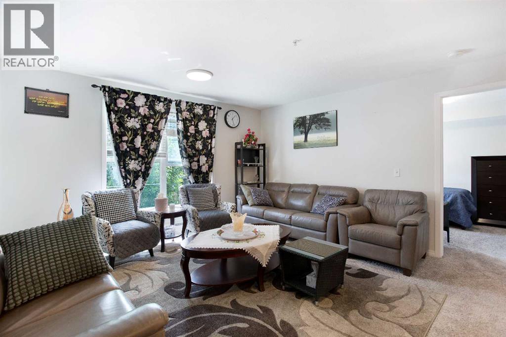 210, 2000 Applevillage Court Se, Calgary, Alberta T2A 7Z4 - Photo 7 - A2329799