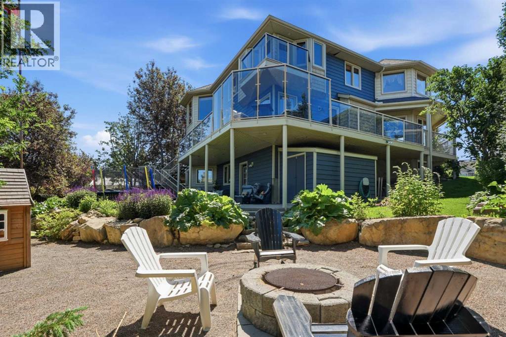 131 Edgebrook Circle NW, Calgary, Alberta