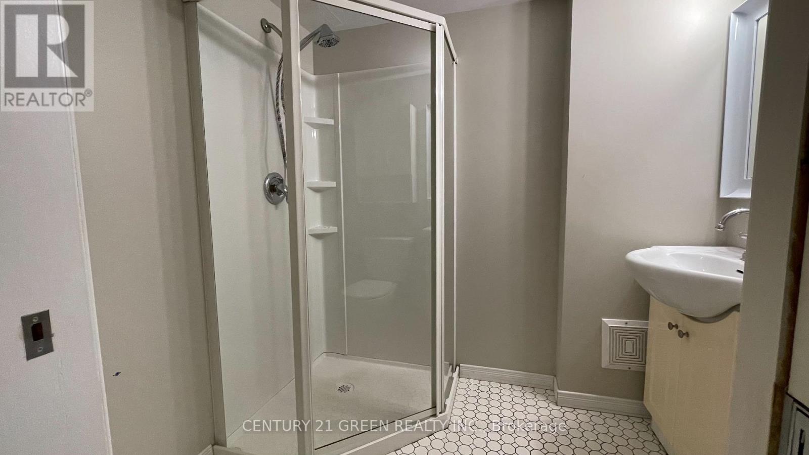 4 Wenlock Crescent, London North, Ontario N6G 3B6 - Photo 30 - X13508168