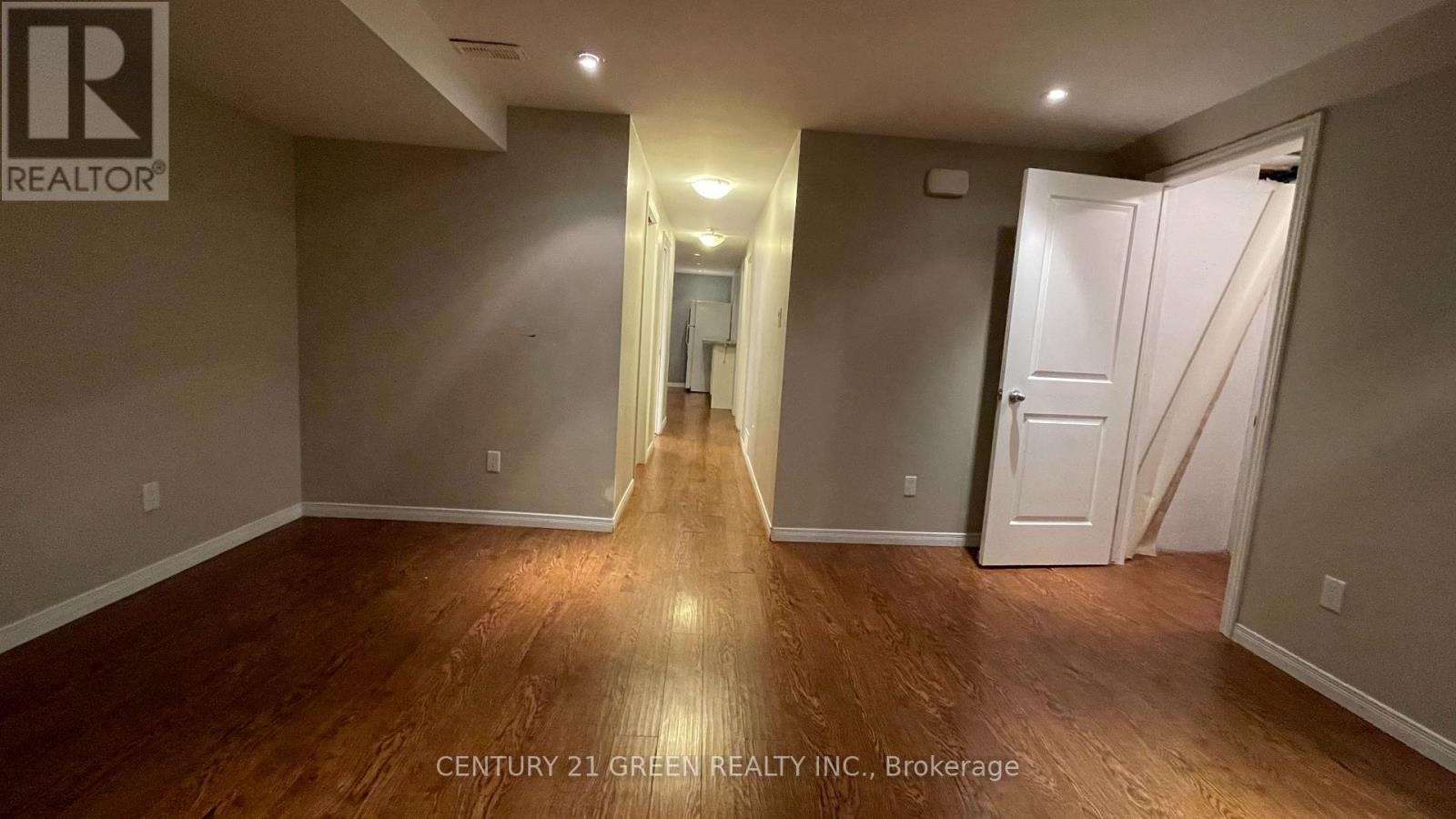 4 Wenlock Crescent, London North, Ontario N6G 3B6 - Photo 28 - X13508168