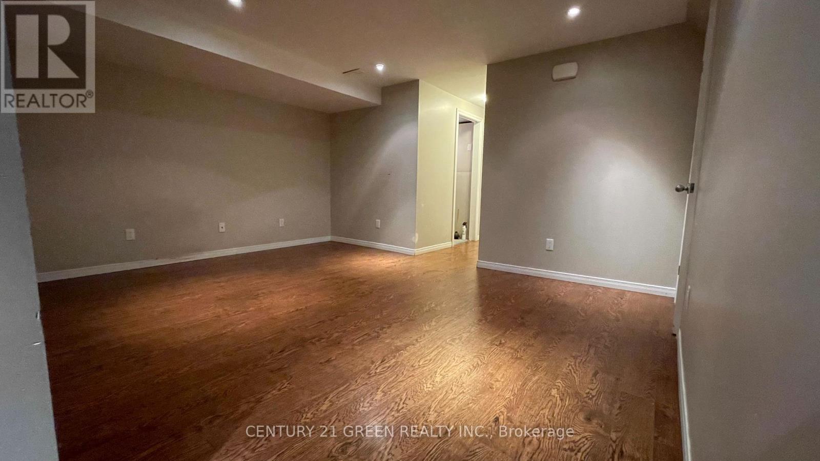 4 Wenlock Crescent, London North, Ontario N6G 3B6 - Photo 24 - X13508168