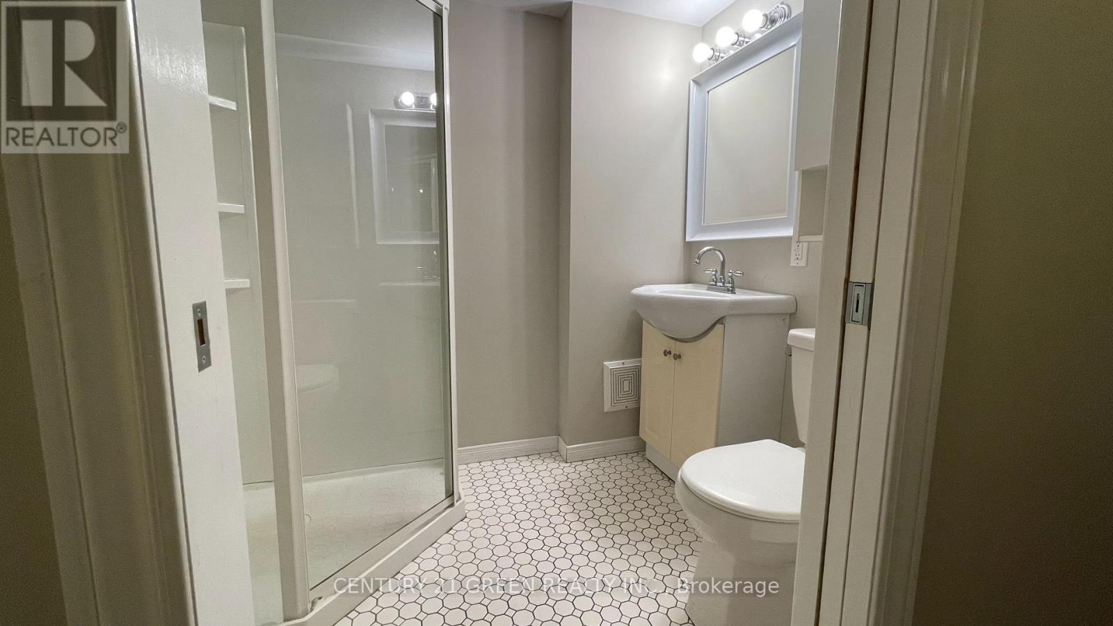4 Wenlock Crescent, London North, Ontario N6G 3B6 - Photo 31 - X13508168