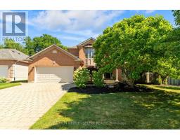 2 GARNET COURT, London North, Ontario