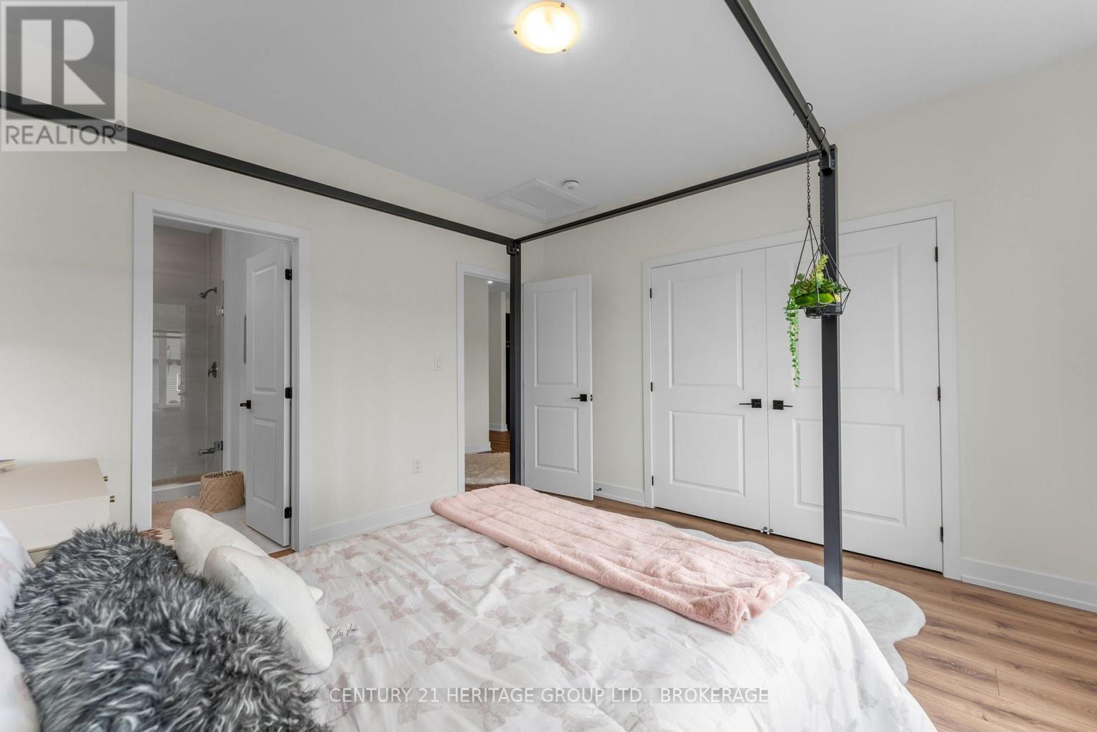 60 Dusenbury Drive, Loyalist, Ontario K0H 2H0 - Photo 5 - X13653032